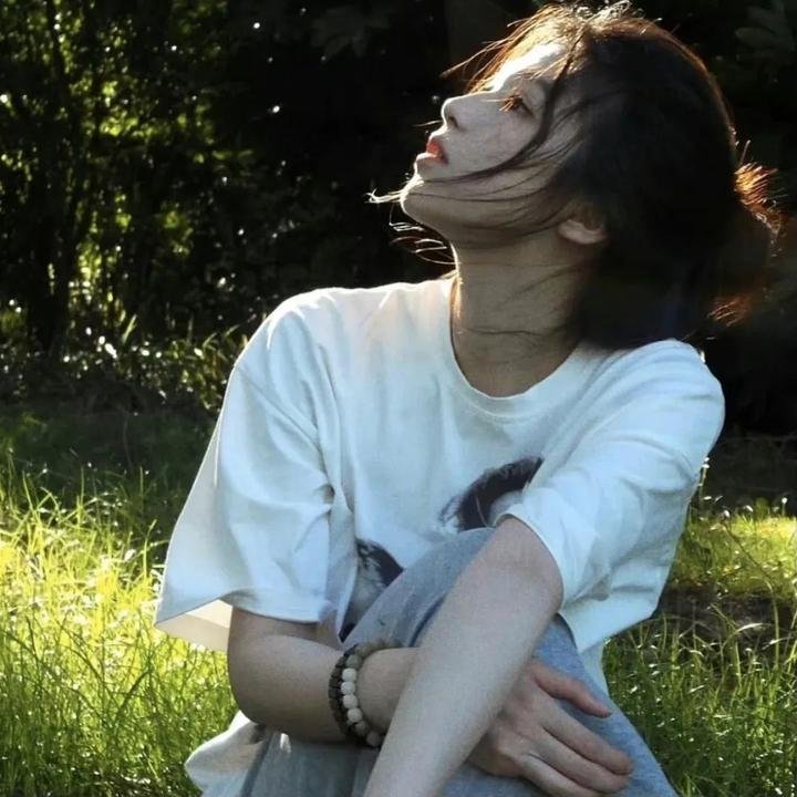 赛马女孩